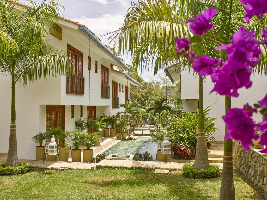 Lombok Hotel & Spa Antes Hotel Casablanca Guaduas Exterior photo